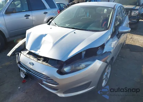 2017 Ford Fiesta Se z USA, uszkodzony, nr VIN 3FADP4EJ0HM135452